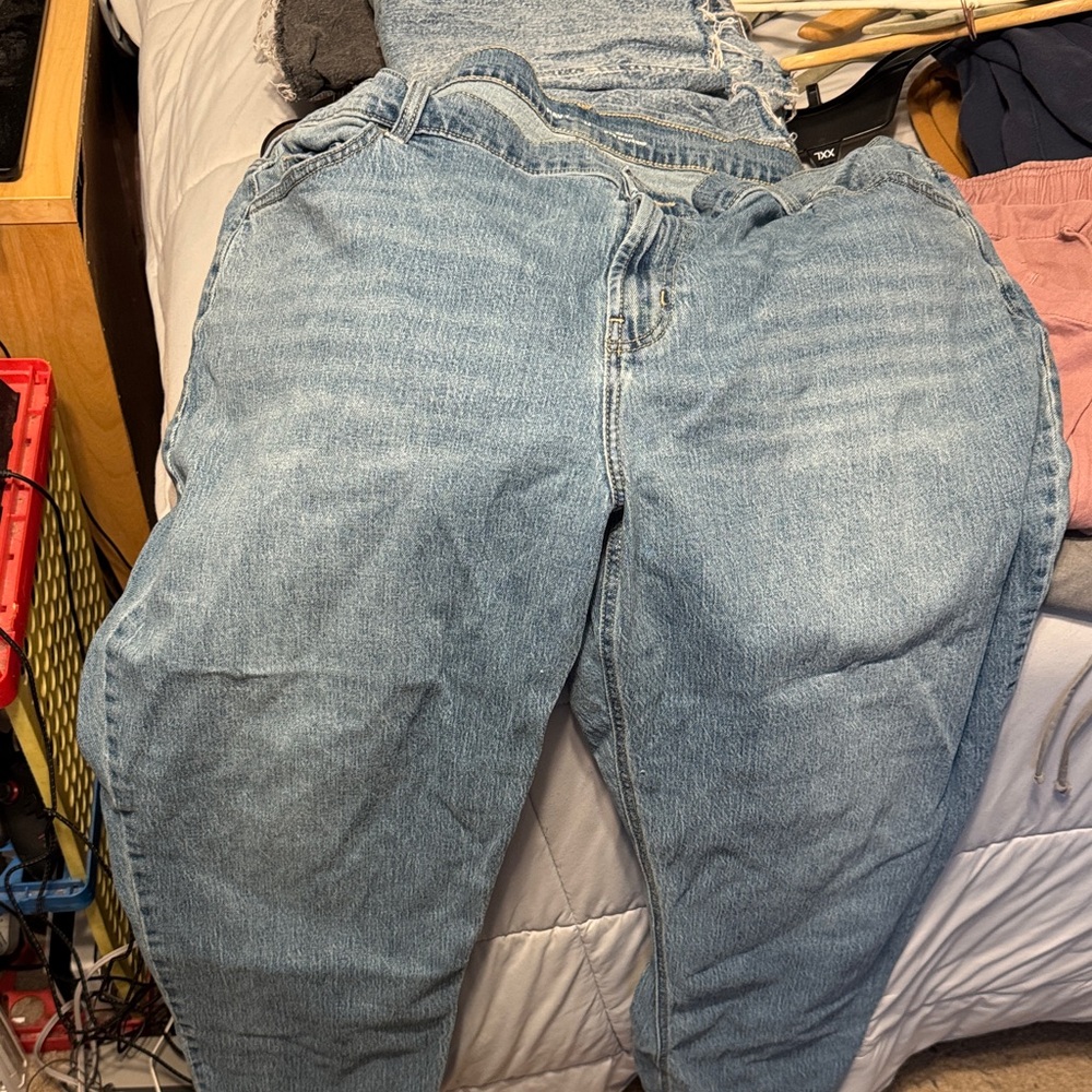 Old Navy Light Blue Mid-Rise Jeans